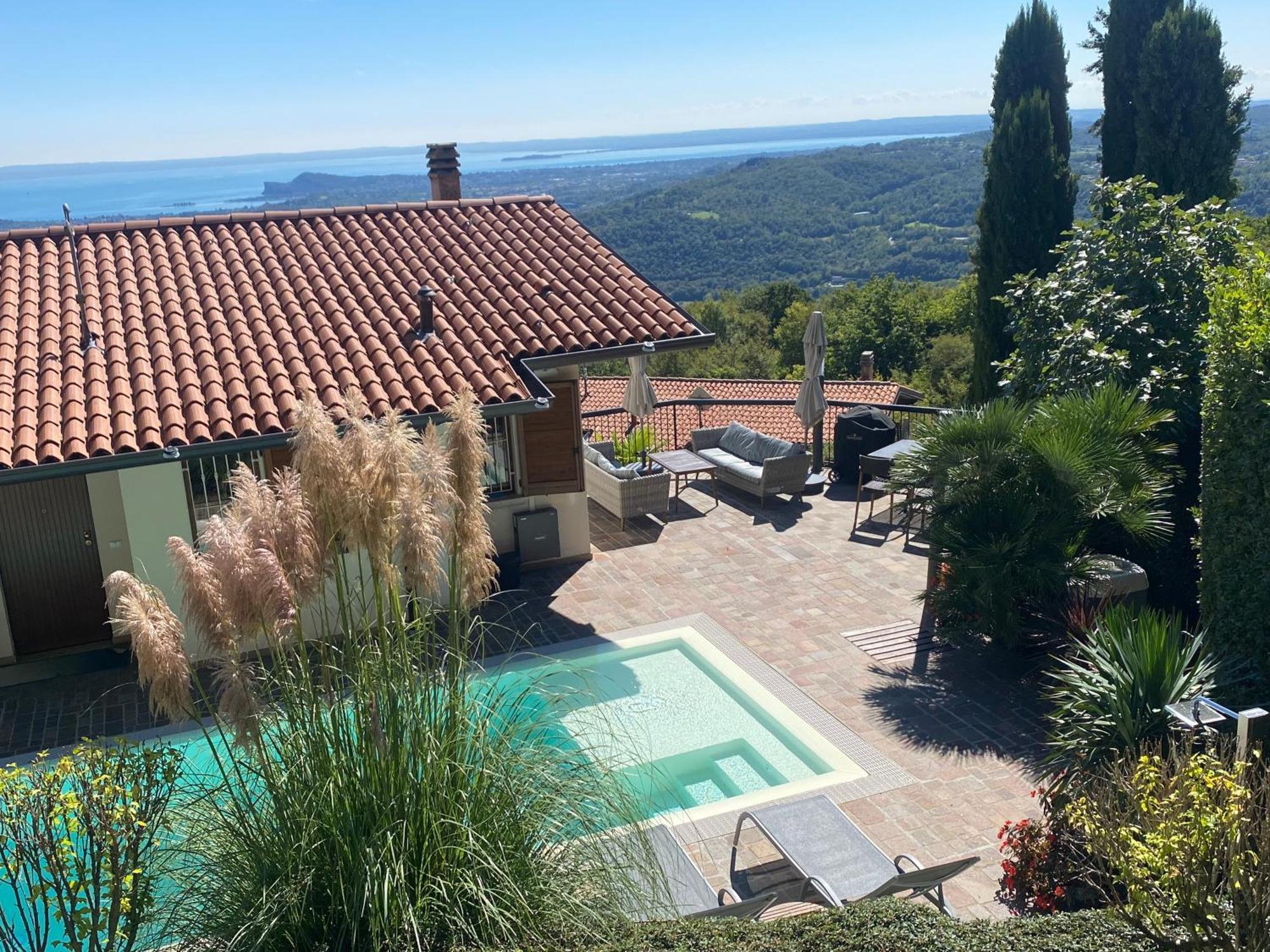 Villa Rondine - Mit Beheiztem Pool *
